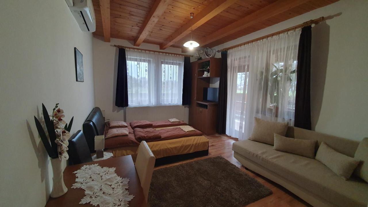 Kekszilva Vendeghaz Hotel Pap Eksteriør billede